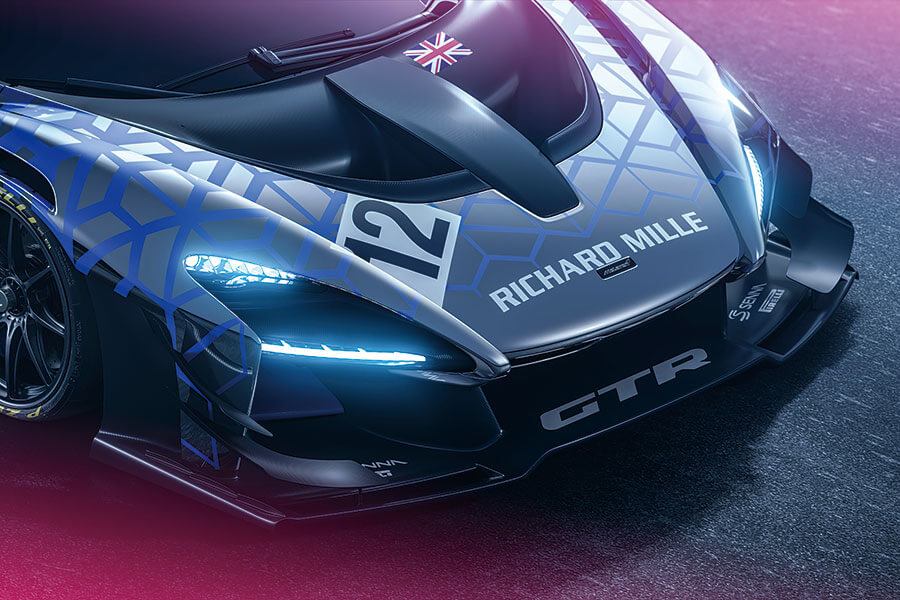 裝有翻滾保護架的掀背跑車?呸!麥拉倫Senna GTR對伯拉漢BT62才配稱至高無上的賽道玩意!