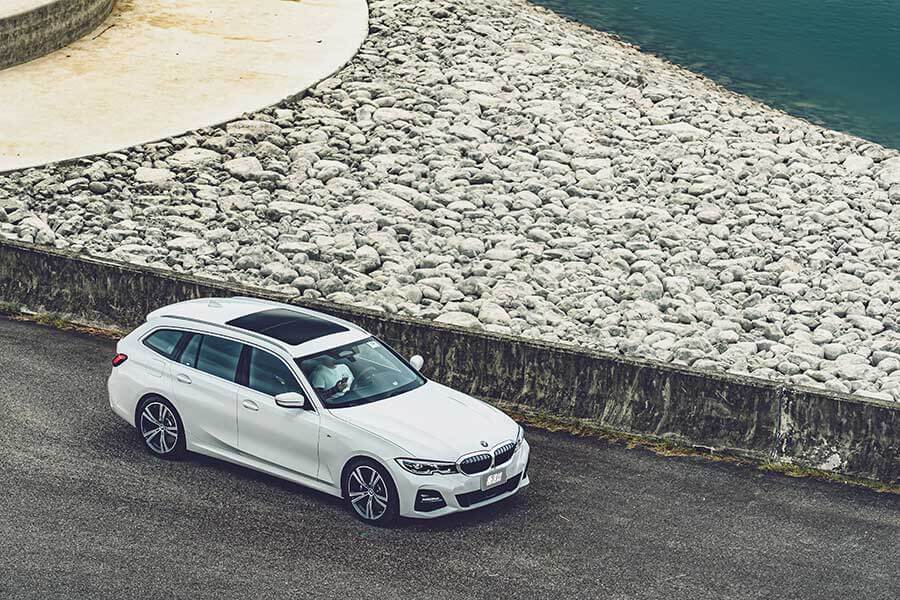 dailypower-96 潛力很玄妙,例如在菜市場抱著兩個孫子還可以伸手掏錢拿菜同時多討兩把蔥一包蒜,一轉頭再跟隔壁鄰居吵架當閒聊的祖父母,平凡卻身懷絕技。