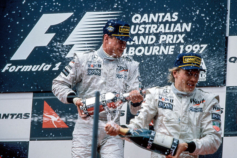 規矩是要來打破的,所以F1縱有嚴格賽例規管,仍然無阻車隊搜索枯腸發掘賽例漏洞……