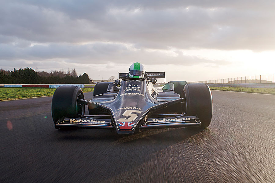 規矩是要來打破的,所以F1縱有嚴格賽例規管,仍然無阻車隊搜索枯腸發掘賽例漏洞……