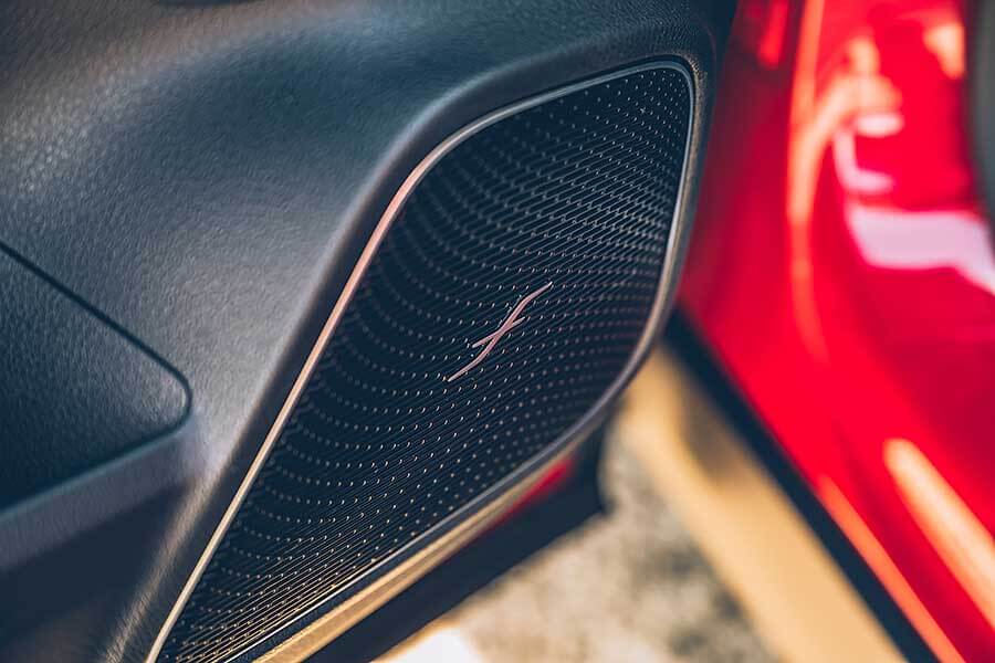 gla45s-28 在生物學的角度來說,變態指的是成長過程中一種巨大並導致結果完全不同的變化。