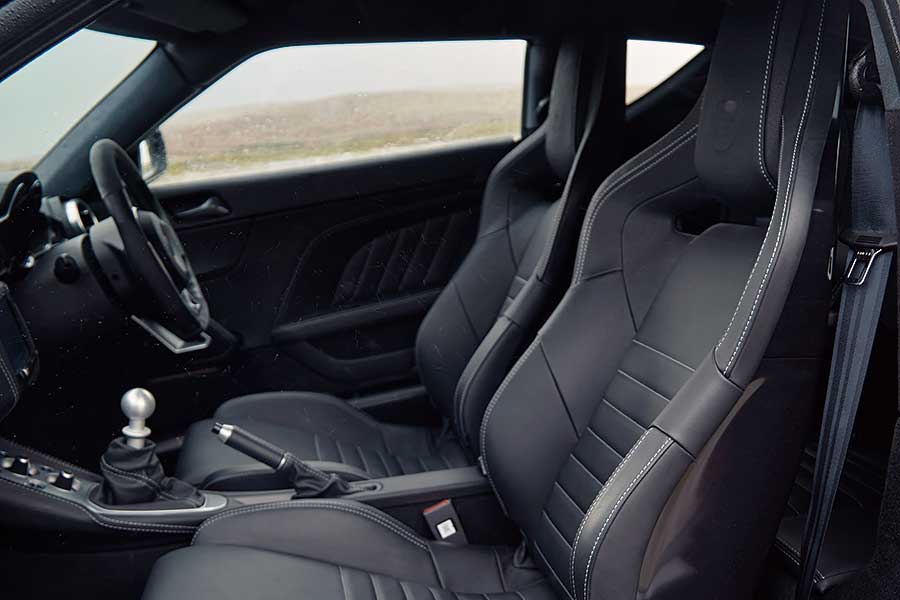 新版捷豹F-Type和蓮花Evora下山挑戰保時捷入門911,英國陣營力能勝任乎?