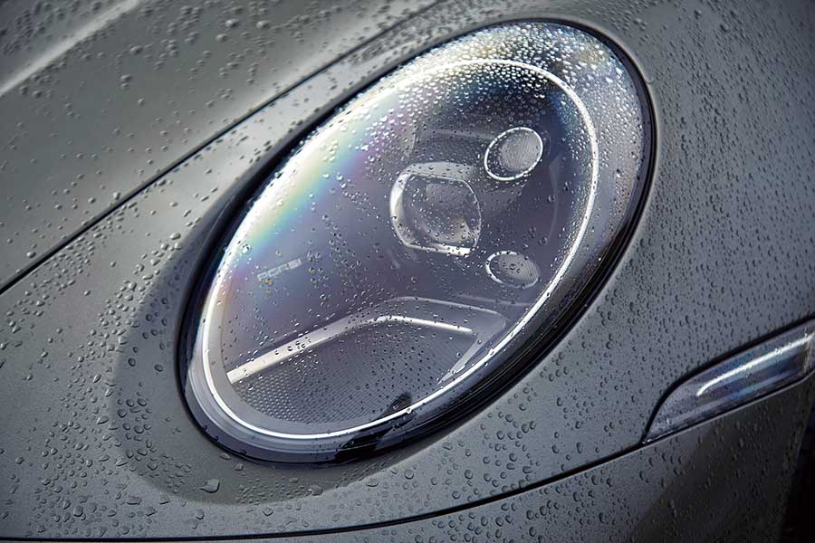 新版捷豹F-Type和蓮花Evora下山挑戰保時捷入門911,英國陣營力能勝任乎?