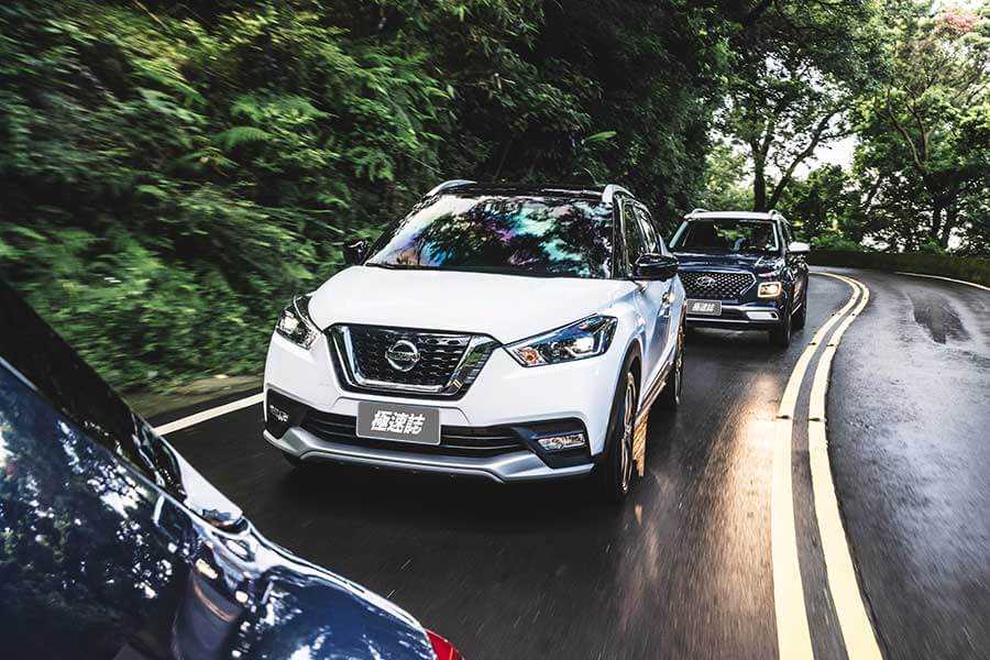 都會小休旅開闢新戰場,Venue以滿腹配備及高機能見長,而日產與起也是否經得起這現代強浪的來襲,讓我們拭目以待。