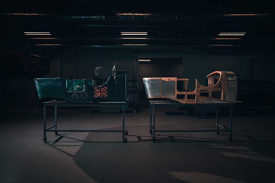 相隔九十年再次以原始樣貌發表,這根本就是汽車界的美國隊長。