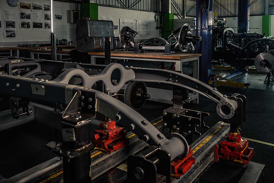 相隔九十年再次以原始樣貌發表,這根本就是汽車界的美國隊長。