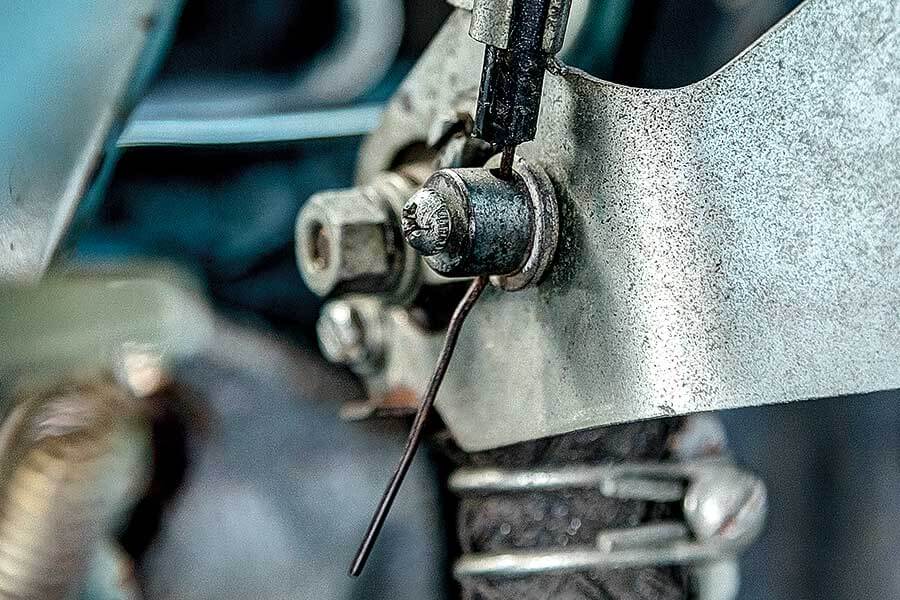 開古董車有喜亦有悲,但從中領略樂趣,也是修行的一種。