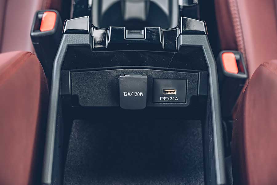 年銷四萬的目標,是冀望再度統一江湖的理想。