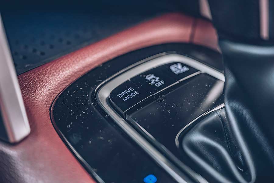 年銷四萬的目標,是冀望再度統一江湖的理想。