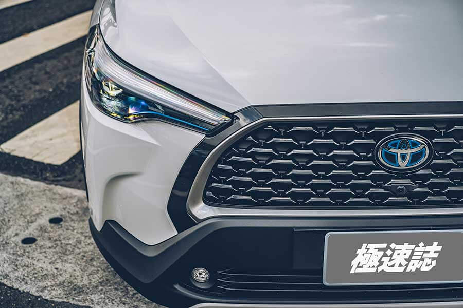 年銷四萬的目標,是冀望再度統一江湖的理想。