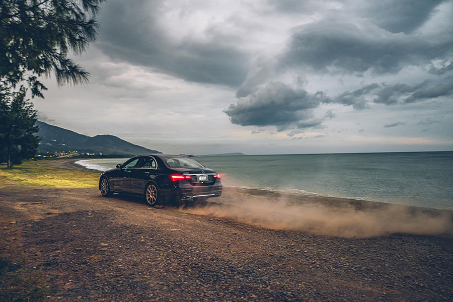 時尚、潮流的字眼通常不會跟E-Class連在一起,但這次真的不一樣,該怎麼解釋呢……。