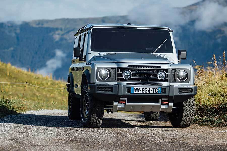 檸檬尬冬瓜迸出新滋味,但Defender尬Land Cruiser又會迸出……