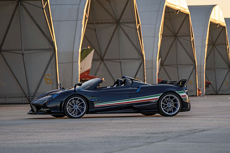 十年一會,帕加尼再向三色箭飛行表演隊致敬!