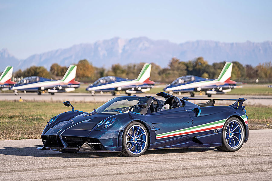 十年一會,帕加尼再向三色箭飛行表演隊致敬!