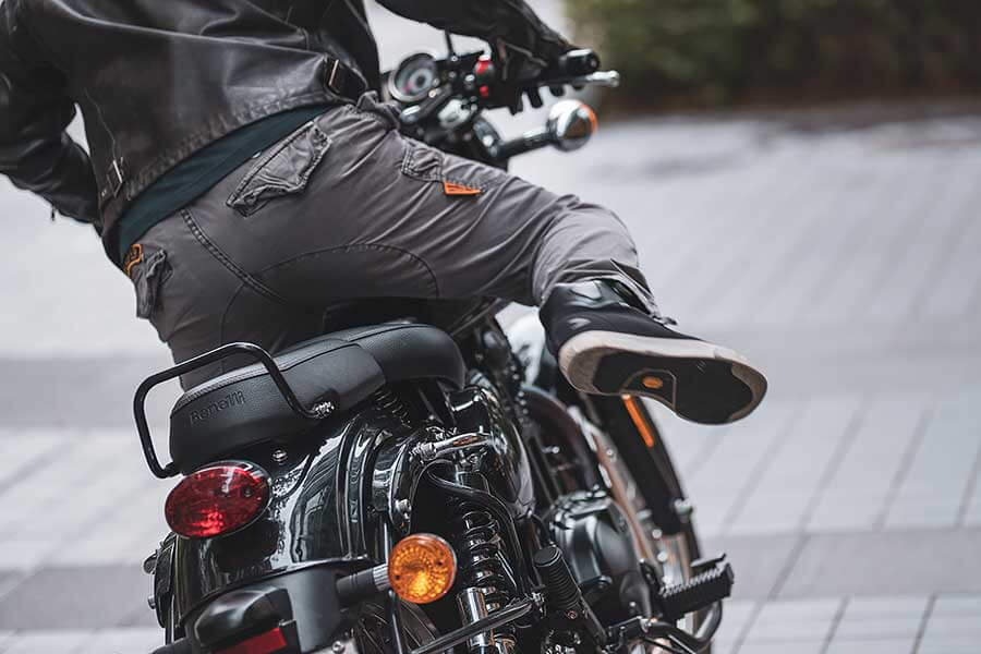 Imperiale 400猶如Benelli為復古市場投入的偵察兵,除了試試水溫外,更想證明自己的能耐到哪裡,而這場仗的勝利關鍵其實只在於…,不好說~