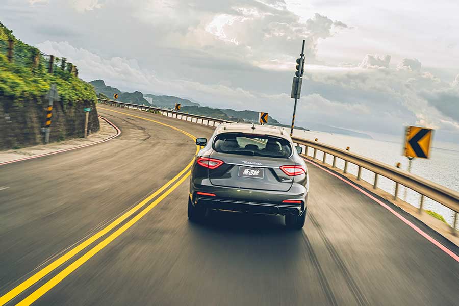 雖來自名媛望族卻從未要踏上貴族之路,有著帥氣臉龐及宜居宜室的全能表現才是它本質。