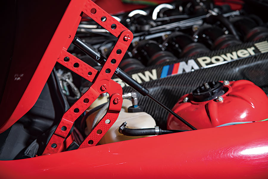 大家聽過550hp的8系故事嗎？時代背景是1990年喔……那麼就聽我說個故事吧。