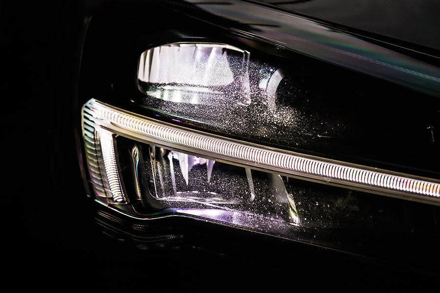 恩,收到了福特試車邀請信函,標題打著20.75年式Focus 4D ST-Line Lommel全新上市,而經過一日共處後,可證明這一強棒可說滿壘得分。