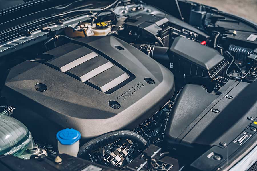 身為油電轉換陣痛期的渡船人,三缸對於豪哥來說是福是禍,又或是另一條康莊大道呢?