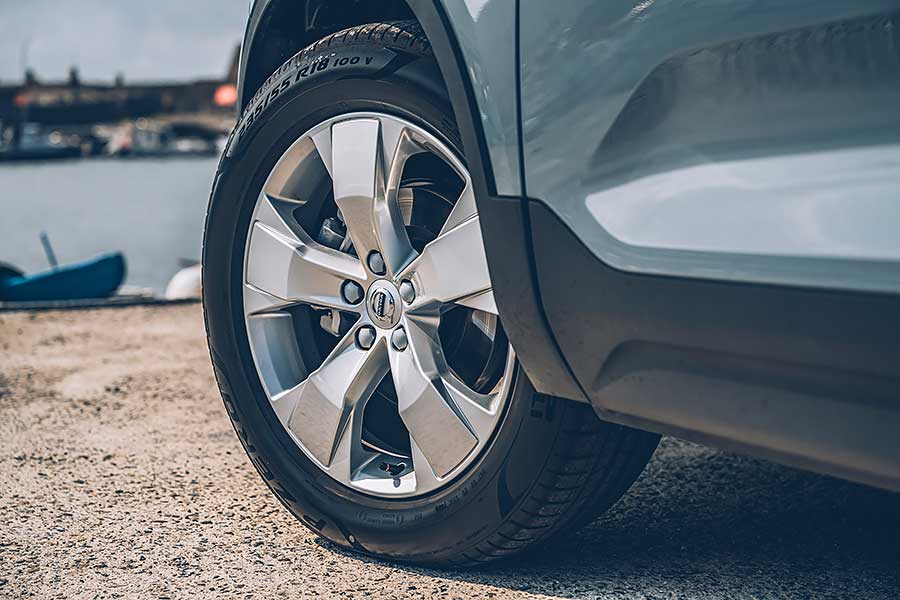 身為油電轉換陣痛期的渡船人,三缸對於豪哥來說是福是禍,又或是另一條康莊大道呢?