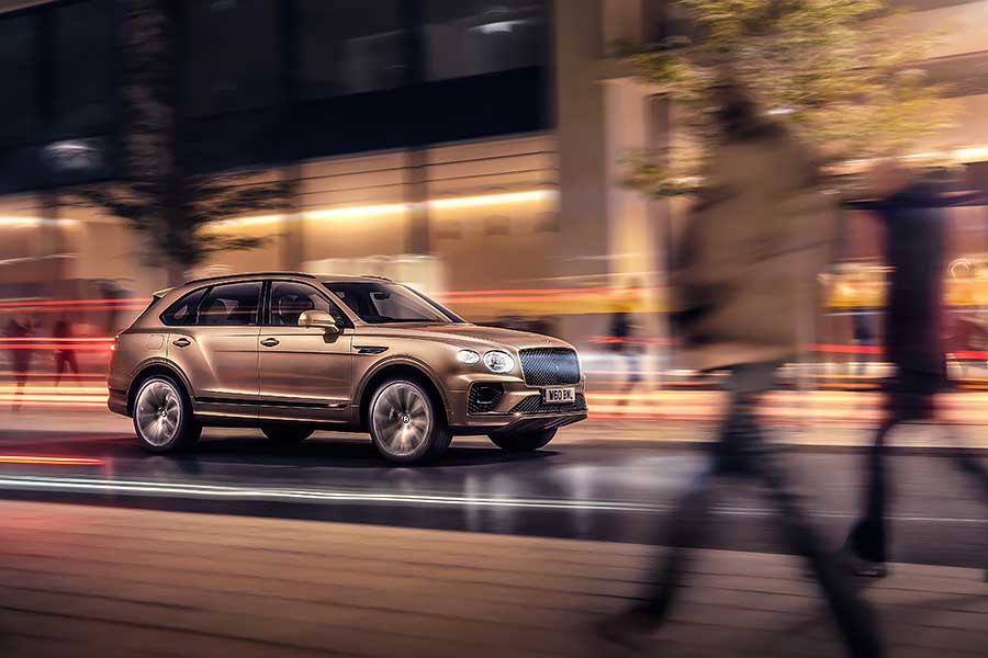 隨著英國2030全面禁售燃油車的期程愈來愈近,賓利也在2021年一開局隨即動作回應。