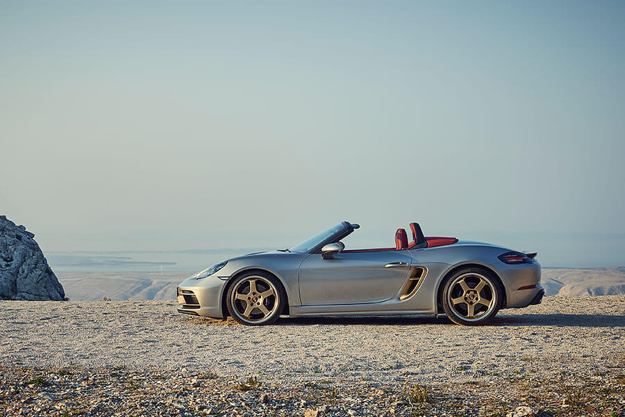 25年青春歲月,以演化至第四代的Boxster依舊青春好漾。