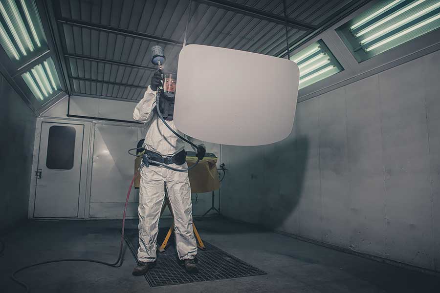 拜會一幫把翻新工程推向新境界的E-type專家,見識他們精心打造的新型Leightweight GT。