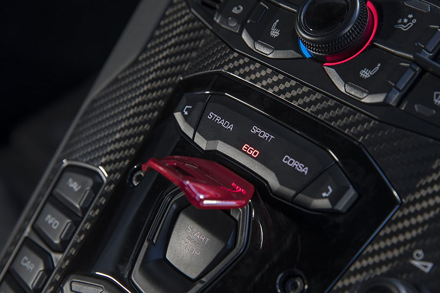 怎麼辦，每個都好想要按一次看看啊！