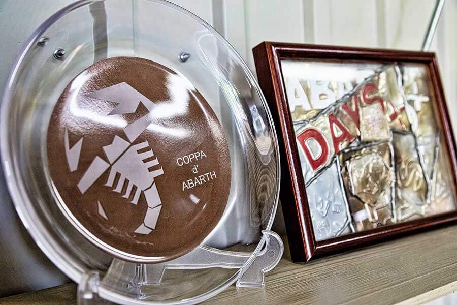 為參加拉力賽或速度賽事而限量製造的homologation賽車,近年大作有豐田GR Yaris,而七八零年代的經典作品就有Fiat Abarth 131 Rally。