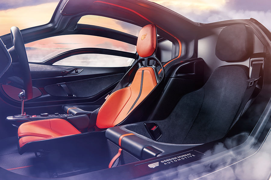 到底怎樣才能繼承麥拉倫F1這麼了不起的衣缽呢?相隔差不多三十年後,Gordon Murray有此答案……