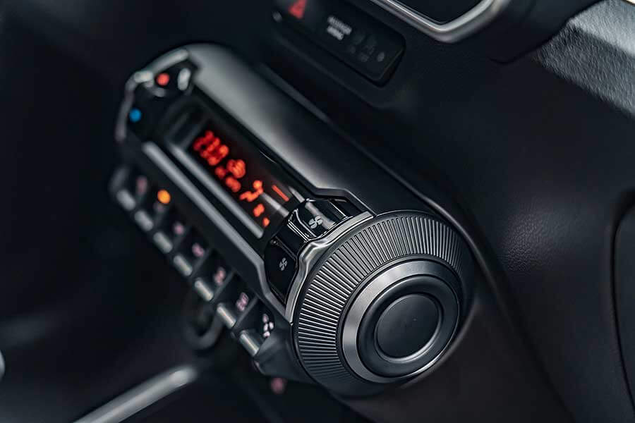 時過三年,它依舊麻雀雖小卻五臟俱全,不同的是本質上的差異性,此次耍起來特別令人喜出望外。