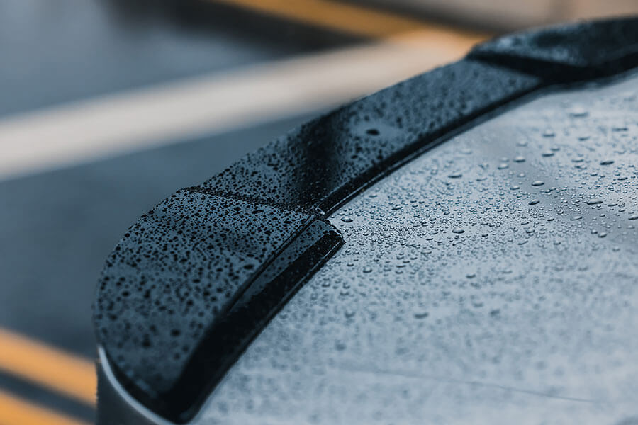 骨子裏本就不差的IS卻意外地突飛猛進,無論在顏值或手腳功夫上都擁有技高一籌的本事,即便將市場上最火熱的房車敵手拿來比劃比劃,我都不覺得IS有任何疲軟之勢。