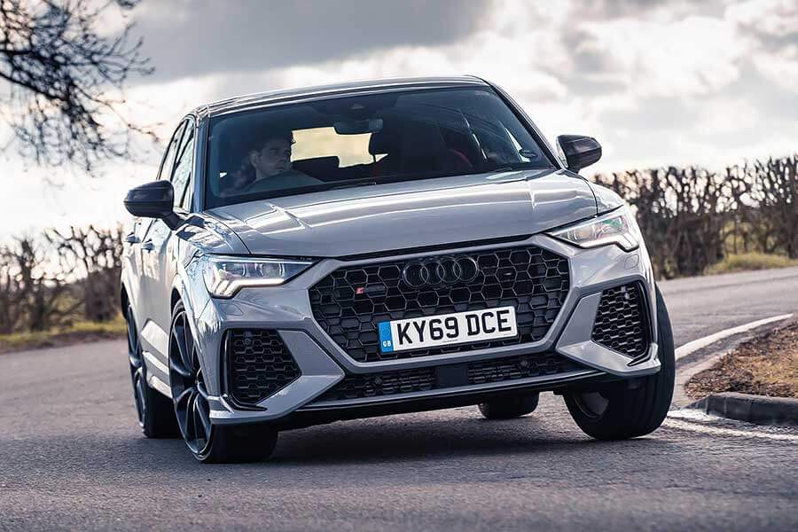 攀上奧迪quattro一脈高處未見高的高峰。