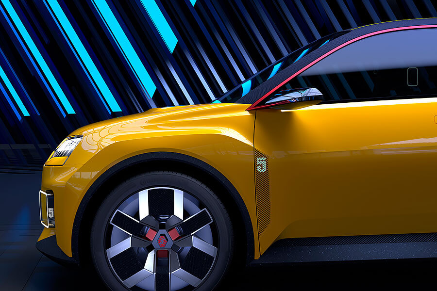 純電鋼砲大戰雖然尚未開打,但從油轉電的雷諾五號卻點燃了第一道烽火。