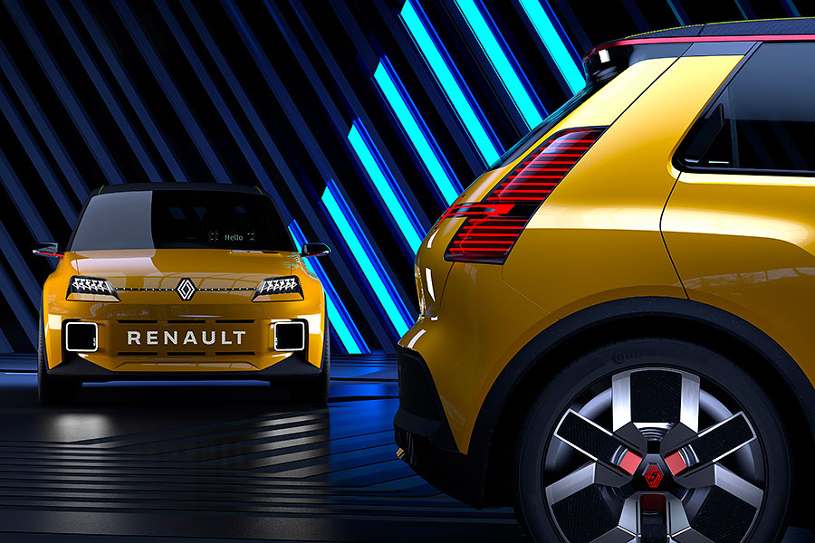 純電鋼砲大戰雖然尚未開打,但從油轉電的雷諾五號卻點燃了第一道烽火。