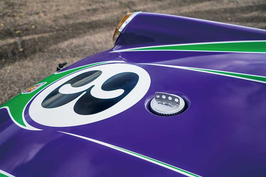 又一間提供特製古典911的公司。警告:藝術家做事……