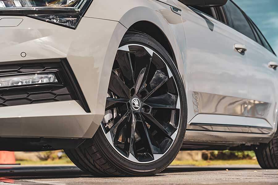 繼續蟬連最高性價比旅行車第一名的寶座。