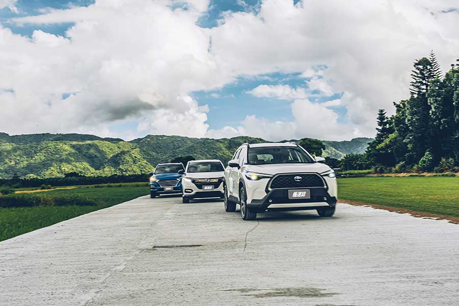 任誰都意料不到，藉由Altis轉換而來又不起眼的這號人物，居然會成為豐田在年終餐會上，保證旗下員工吃香喝辣的始作俑者。