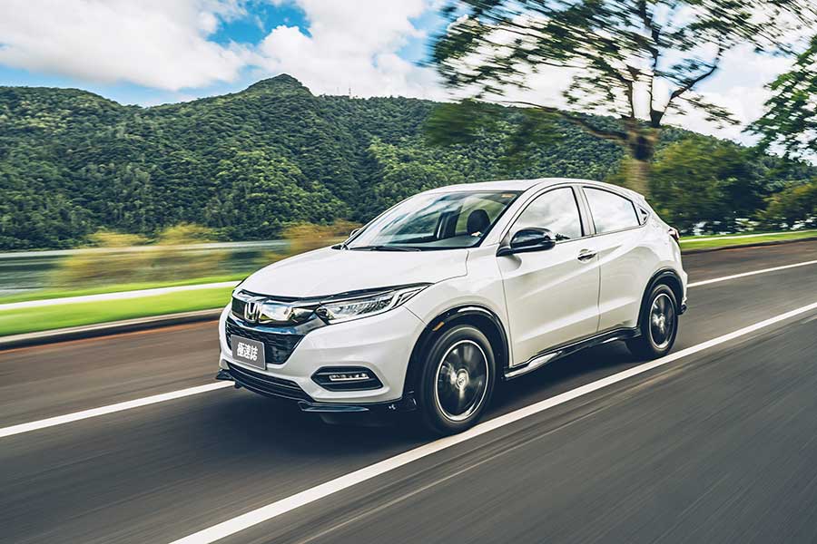 任誰都意料不到，藉由Altis轉換而來又不起眼的這號人物，居然會成為豐田在年終餐會上，保證旗下員工吃香喝辣的始作俑者。