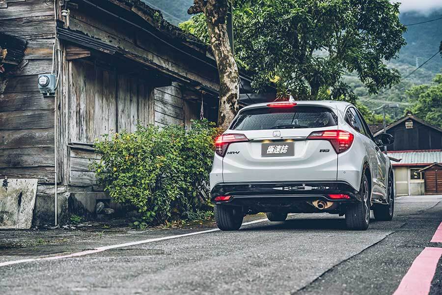 任誰都意料不到，藉由Altis轉換而來又不起眼的這號人物，居然會成為豐田在年終餐會上，保證旗下員工吃香喝辣的始作俑者。