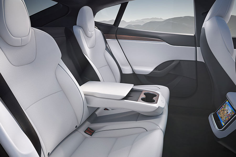 該說是小改款嗎？但在Tesla裡也許算是大改款了。