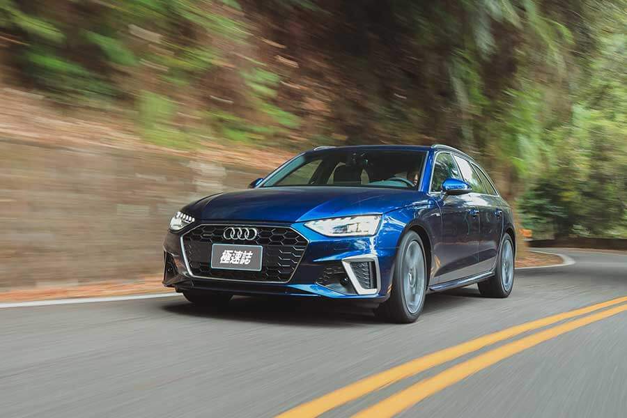 看到遠方日月潭邊的那棵大樹了嗎?左去右回,開始!