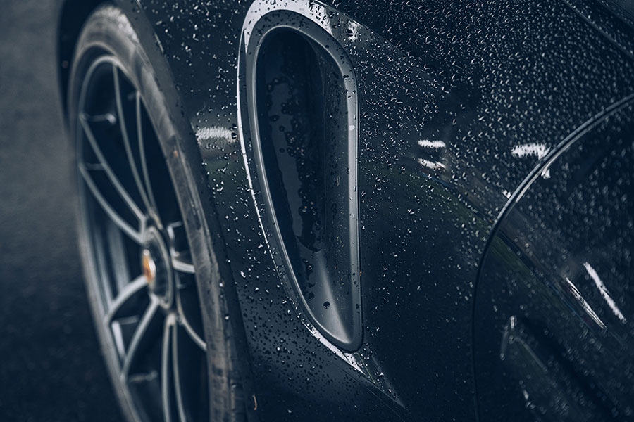 與992世代車型的交手進入TG眾人期待的高潮戲碼。