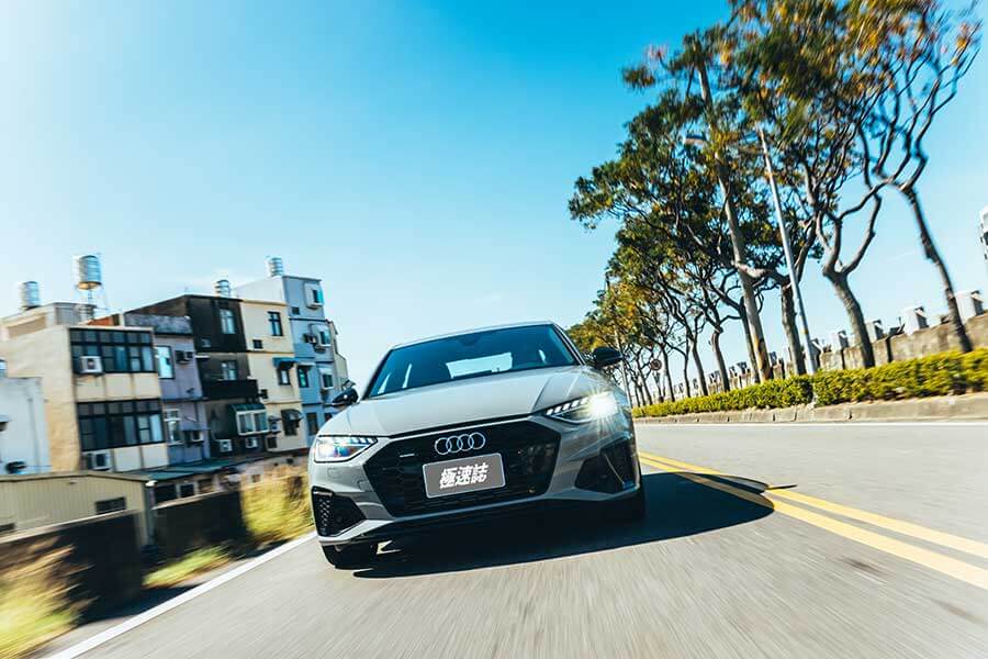 有時候，四門房車的尊貴氣質，不見得是旅行車學得來的。