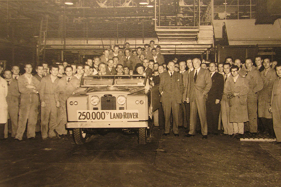 時勢造英雄,它是開疆闢土的荒野英雄,歷經68年風塵僕僕光采依舊。