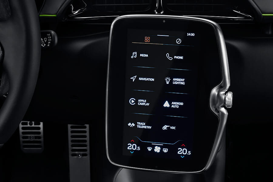 來了!來了!麥拉倫P1之後最強的新型油電飛鏢終於來了!