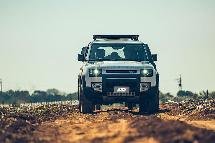 這是一場跨越70年的祖孫團圓聚會,而且就在台灣中部,這場面看得我輩可是老淚縱橫啊!