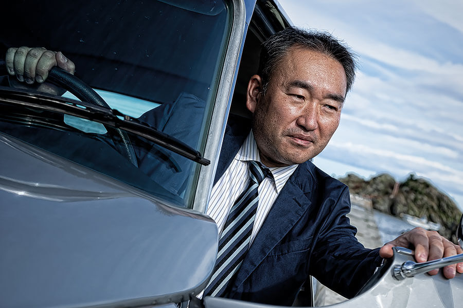 DS系列可謂當代Citroen的始祖,它的風格非常前衛,更有「太空船」和「圓形飛碟」之稱。