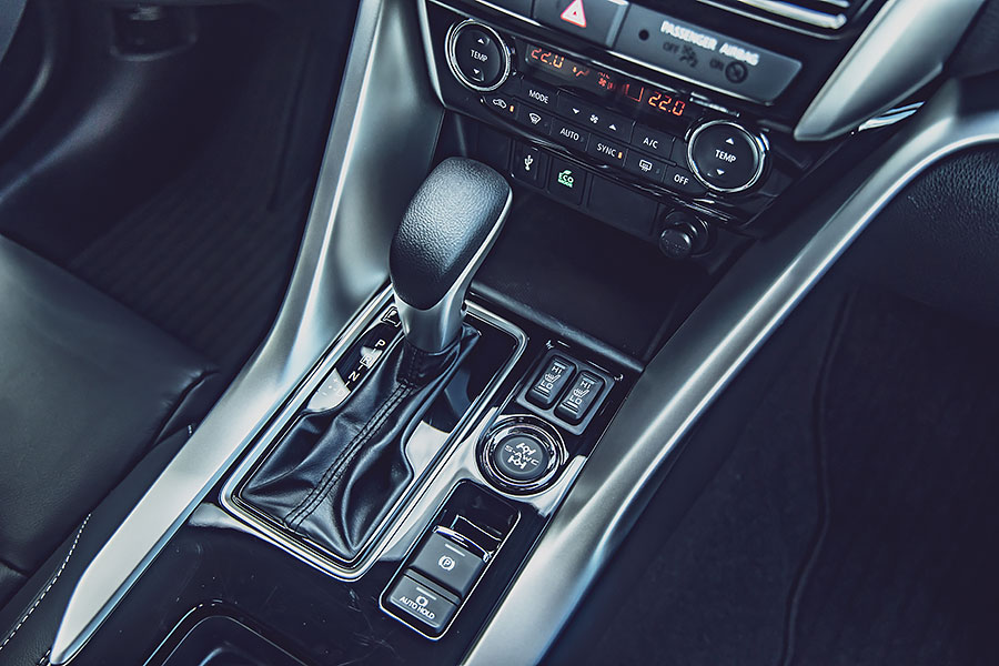 選對欣賞角度,必能懂得日蝕之美。