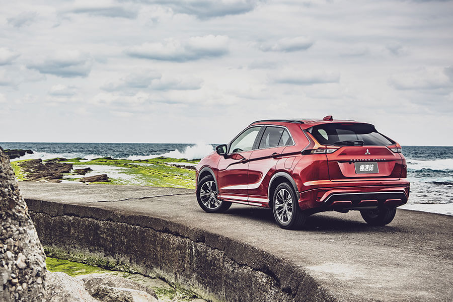 選對欣賞角度,必能懂得日蝕之美。